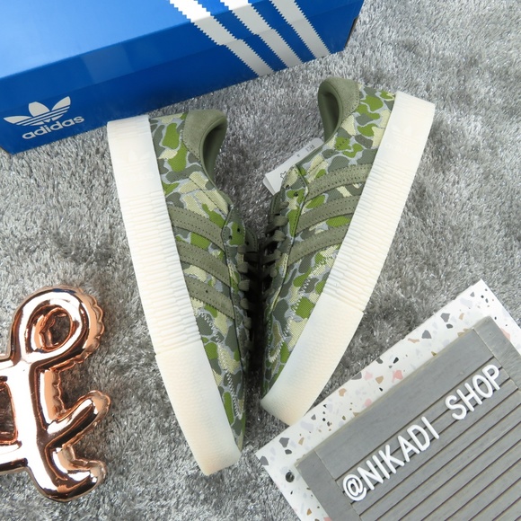 Adidas Original Sambarose Camo Sneakers - Picture 4 of 6